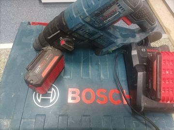 Б/у Набор инструментов Bosch gsr 180-li/ gbh 180-li/ gws 180-li/ 2акб 4ah зп 01-200894553