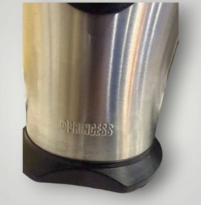 Б/у Соковыжималка Princess citrus press master 201860 01-200897334