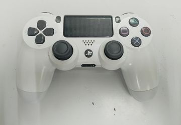Б/в Геймпад Sony dualshock 4 01-200899457