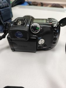 Б/у Фотоаппарат Canon powershot pro 1 01-200904284