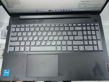 Б/в Ноутбук Lenovo 15/core i3-1315u ddr5/16gb ddr5/ssd 512 gb/*інтегрована 01-200905638