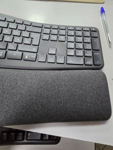Б/у Клавиатура Logitech ergo k860 01-200902384
