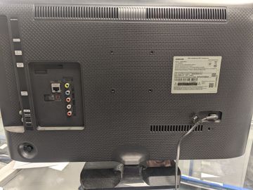 Б/у Телевизор Samsung ue24n4500au 01-200912433