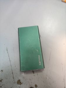 Б/в Повербанк Philips 10000mah 01-200920384