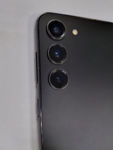 Б/в Мобільний телефон Samsung galaxy s23 sm-s911u1 8/128gb 01-200923605