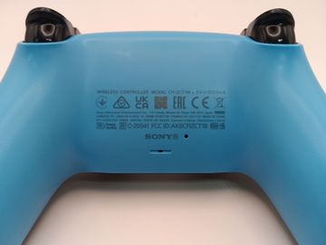 Б/у Игровая приставка Sony playstation 5 digital edition 825gb / 2 джойстика 01-200922251