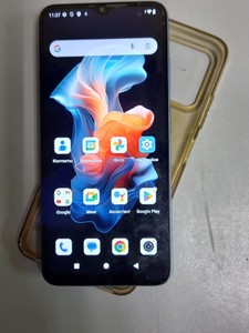 Б/в Мобільний телефон Redbeat e3 6/256gb 01-200924350