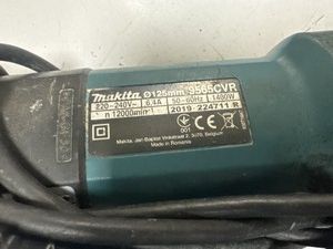 Б/в Кутова шліфмашина Makita 9565cvr 01-200924730