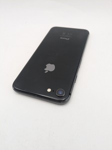 Б/в Мобільний телефон Apple iphone 8 64gb 01-200925352