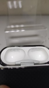 Б/в Навушники Apple airpods pro 2nd generation with magsafe charging case usb-c 01-200928405