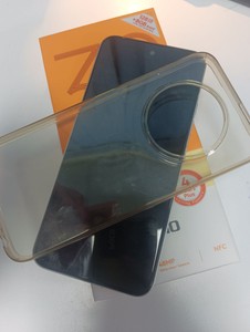 Б/в Мобільний телефон Tecno spark 30c kl5n 4/128gb 01-200929360