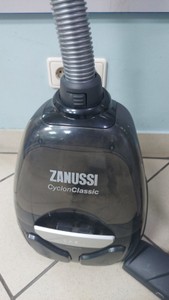 Б/в Пилосос Zanussi zan 1910 el 01-200927324