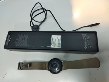 Б/у Смарт-часы Samsung galaxy watch5 pro 45mm 01-200940958