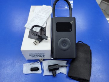Б/у Автомобильный компрессор Xiaomi portable electric air compressor 18-000094637