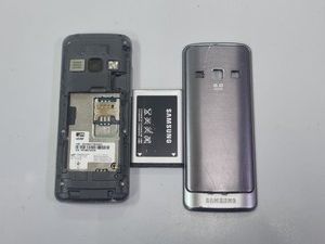 Б/в Мобільний телефон Samsung gt-s5611 01-200945874