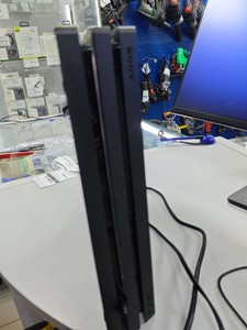 Б/у Игровая приставка Sony playstation 4 pro 1tb 01-200946219