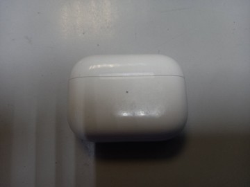 Б/у Навушники Apple airpods pro 2nd generation with magsafe charging case usb-c 01-200972122