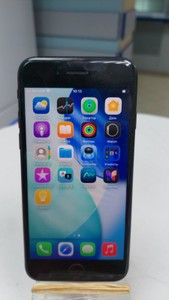 Б/в Мобільний телефон Apple iphone se 2022 64gb 01-200977016