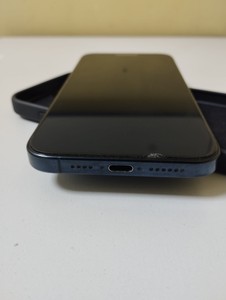 Б/в Мобільний телефон Apple iphone 15 pro max 512gb 01-200999128