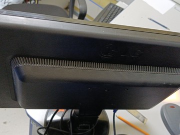 Б/в Монітор Lg w1942s 01-201001273