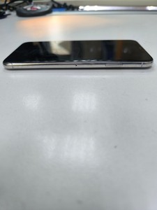 Б/в Мобільний телефон Apple iphone xs max 64gb 01-201001975