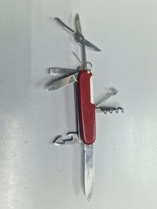 Б/в Ніж складаний Victorinox huntsman 01-201005040