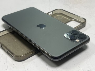 Б/в Мобільний телефон Apple iphone 11 pro max 64gb 01-201007967