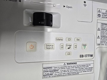 Б/в Проектор Epson h477b / eb1771w 01-201006134