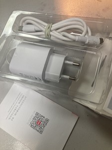 Б/в Мережевий зарядний пристрій Xo l130 + type c 01-201018307