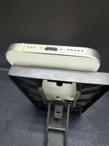 Б/в Мобільний телефон Apple iphone 16 pro 128gb 01-201064823