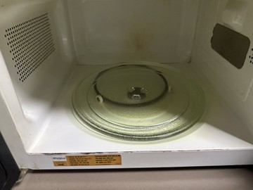 Б/в Мікрохвильова піч Whirlpool mwp 101 sb 01-201114788