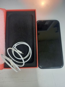Б/в Мобільний телефон Apple iphone 11 64gb 01-201131649