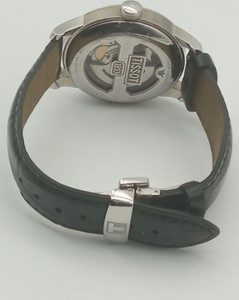 Б/в Годинник Tissot t006.407 01-201138026