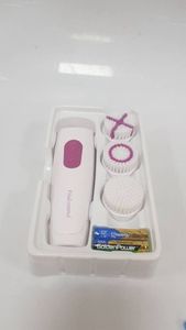 16-000224270: Sanitas sfc40