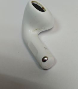 01-200629399: Apple airpods 4