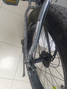 01-200773910: Pedalease big cat fat bike mtb 26