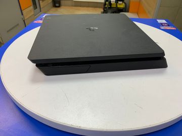 01-200755843: Sony playstation 4 slim 500gb