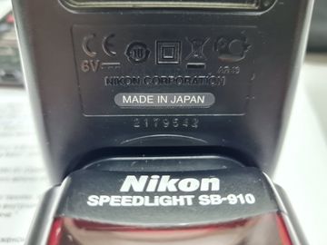 01-200786176: Nikon speedlight sb-910
