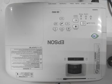 01-200789025: Epson eb-w42