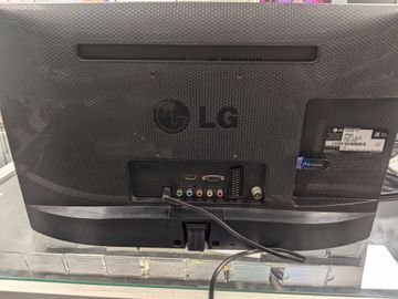 01-200795045: Lg 22ma33d