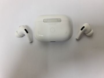 Б/в Навушники Apple airpods pro 2nd generation with magsafe charging case usb-c 01-200803709