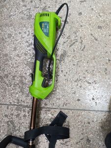 Б/в Електрокоса Кедр кг-2700 01-200803872