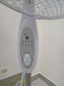 Б/в Вентилятор Laretti lr-fn1716 01-200809485