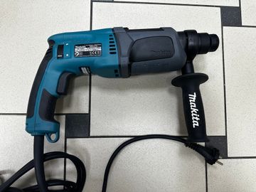 Б/у Перфоратор Makita hr2470 01-200809697