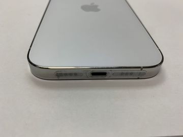 Б/в Мобільний телефон Apple iphone 14 pro 256gb 01-200825519