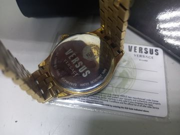 Б/в Годинник Versace vsphi3020 01-200834828
