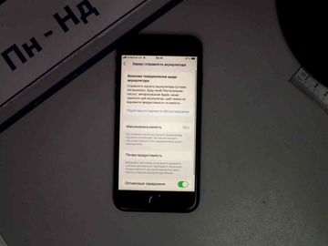 Б/в Мобільний телефон Apple iphone se 2020 64gb 01-200858859