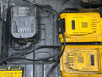 Б/в Шурупокрут Dewalt dcd777d2t 01-200865719