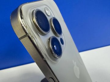 Б/в Мобільний телефон Apple iphone 15 pro 128gb 01-200873289