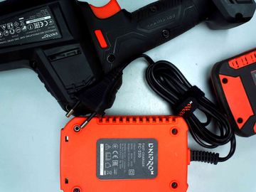 Б/в Шабельна пила Dnipro-M drs-201bc compact 1акб 2ah зп 01-200874520